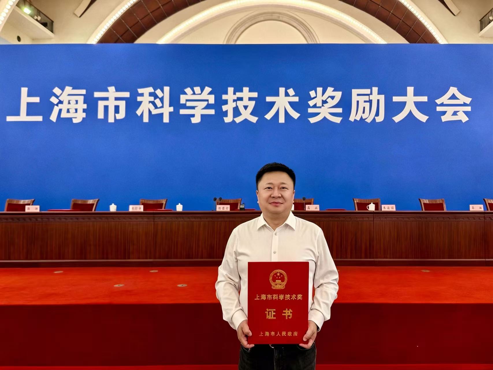 联系电话