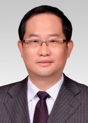 中共党员