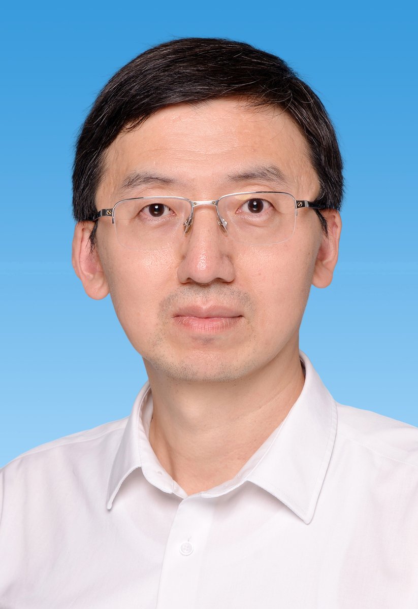 曾任虹口区组织部副部长